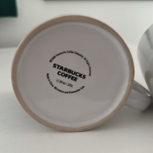 Pair Starbucks Basic White with Green and Black Siren Logo on Two Sides 2008 - Picture 7 of 9